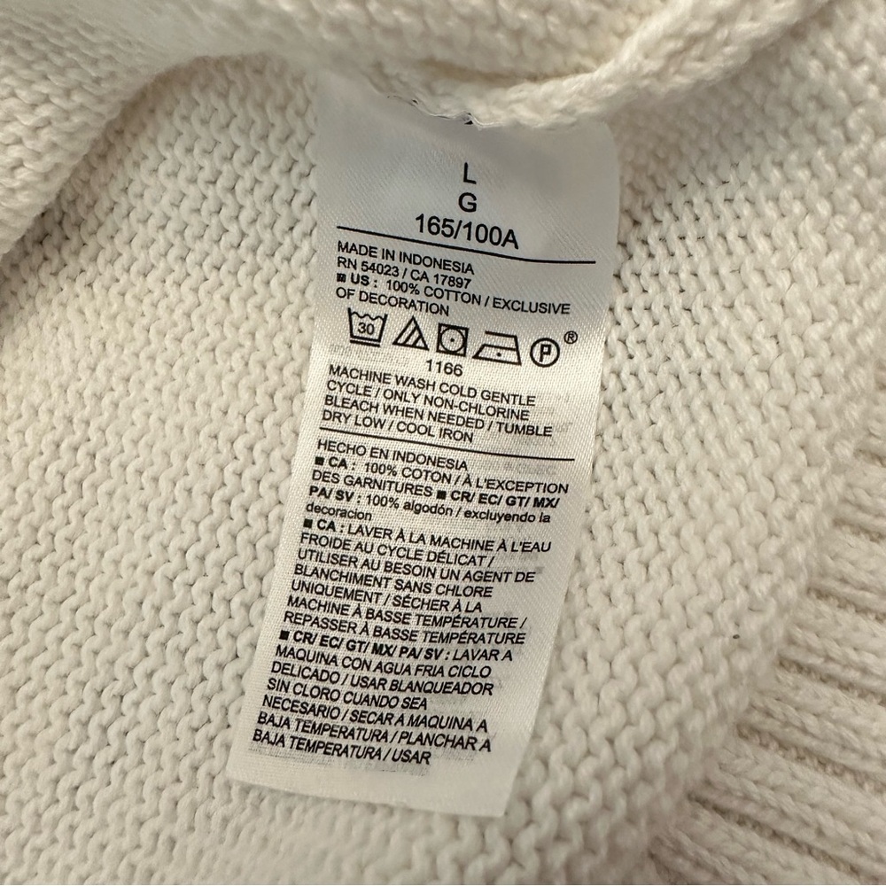 Old Navy Disney White Sweater Large Mickey Mouse Preppy Chunky Knit Americana - Picture 6 of 7